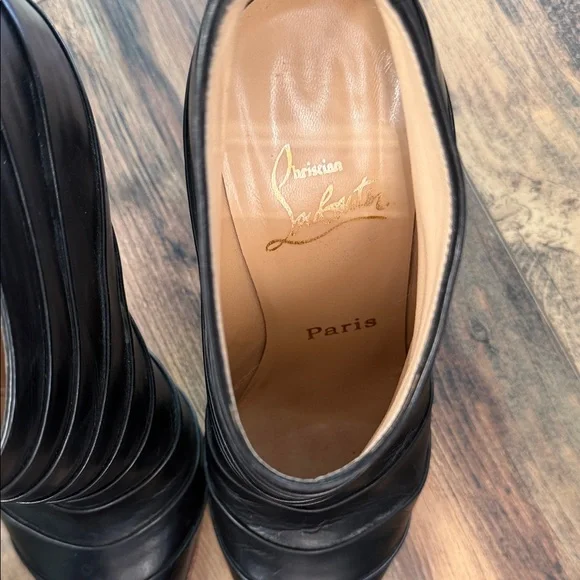 Christian Louboutin Orniron Black Calf Leather Heeled Boots sz 36 (5.5-6US) - Picture 8 of 10